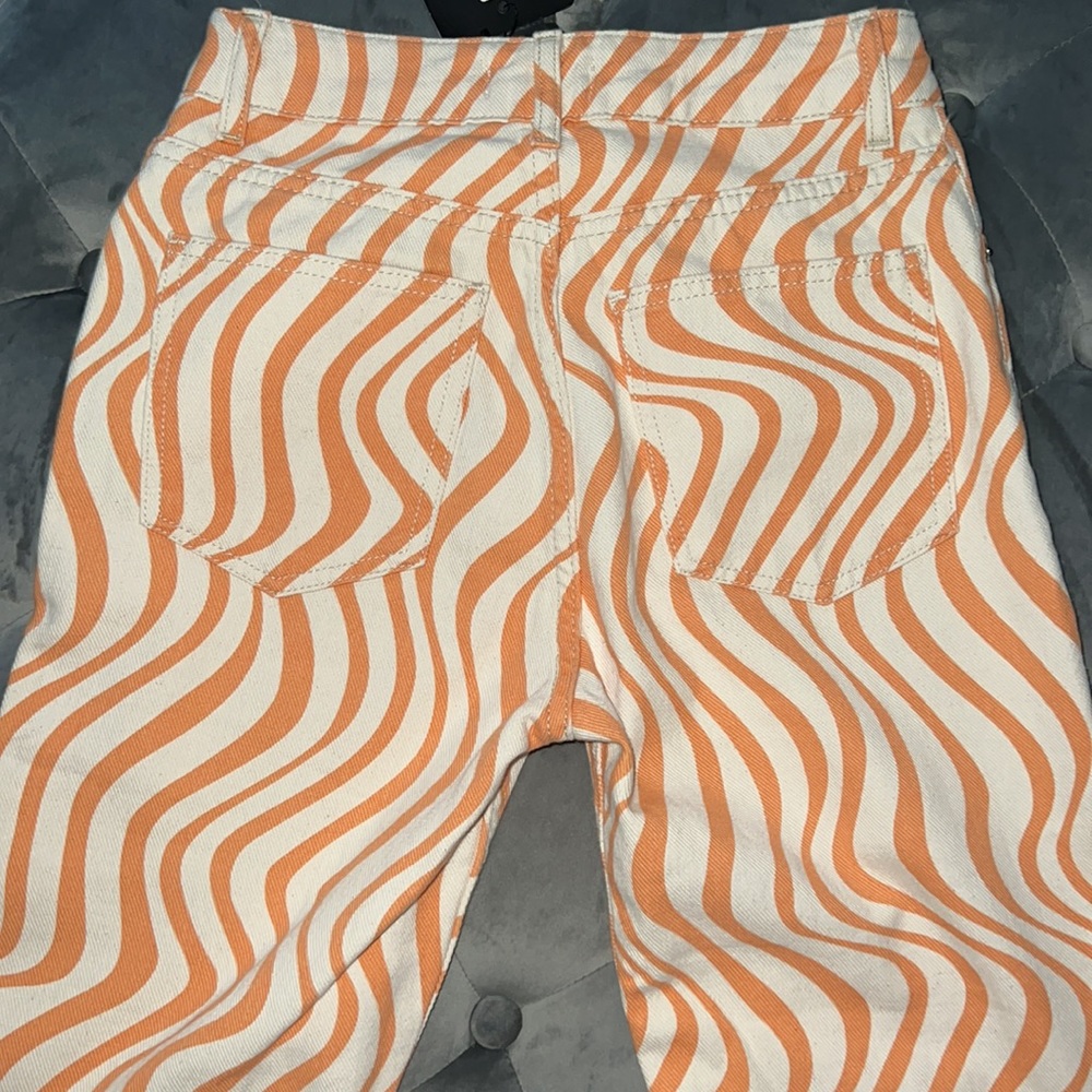Jeans - Picture 3 of 4